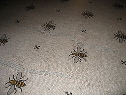 256px-Mancunian_Bees